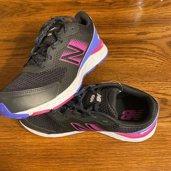 New Balance 680 sneakers - Picture 5 of 10